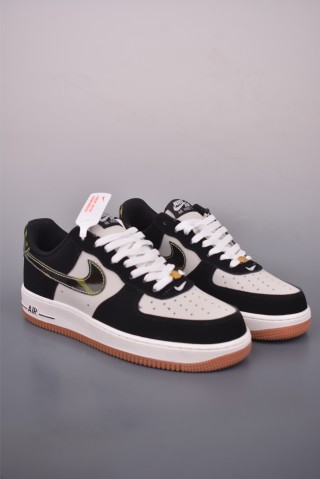 Nike Air Force 1 Low view 1