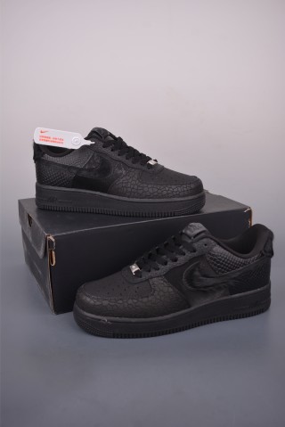 Nike Air Force 1 Low view 5