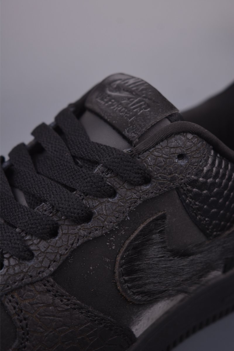 Nike Air Force 1 Low view