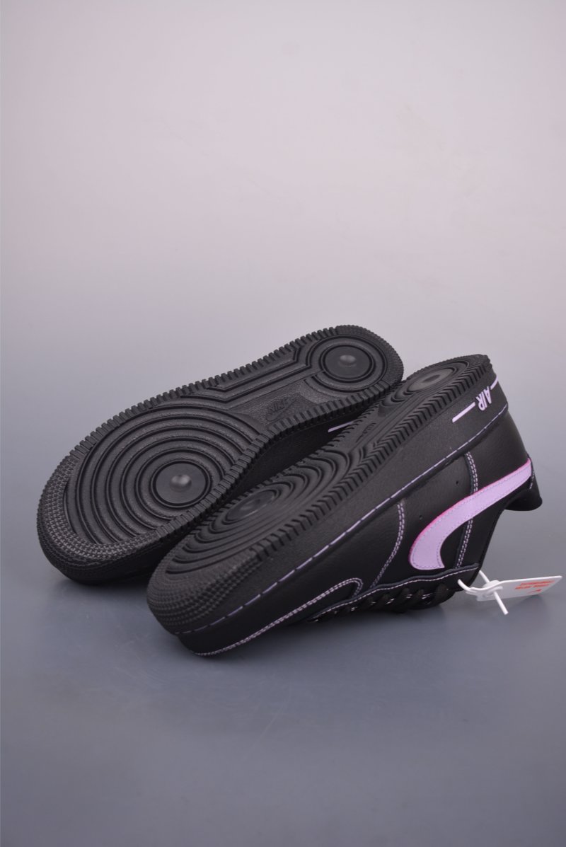 Nike Air Force 1 Low 'Black / Purple' view