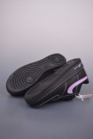 Nike Air Force 1 Low 'Black / Purple' view 3