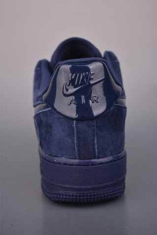 Nike Air Force 1 Low view 4