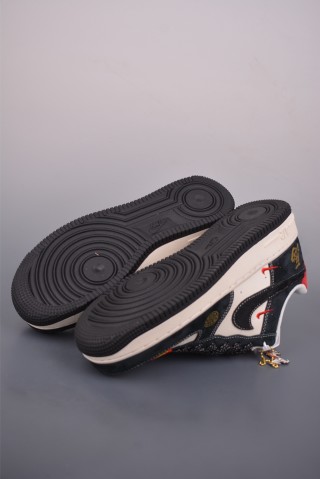 Nike Air Force 1 Low view 3