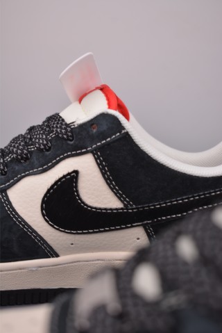 Nike Air Force 1 Low view 8