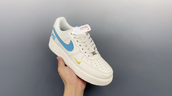 Nike Air Force 1 Low 'Blue / White' view 1