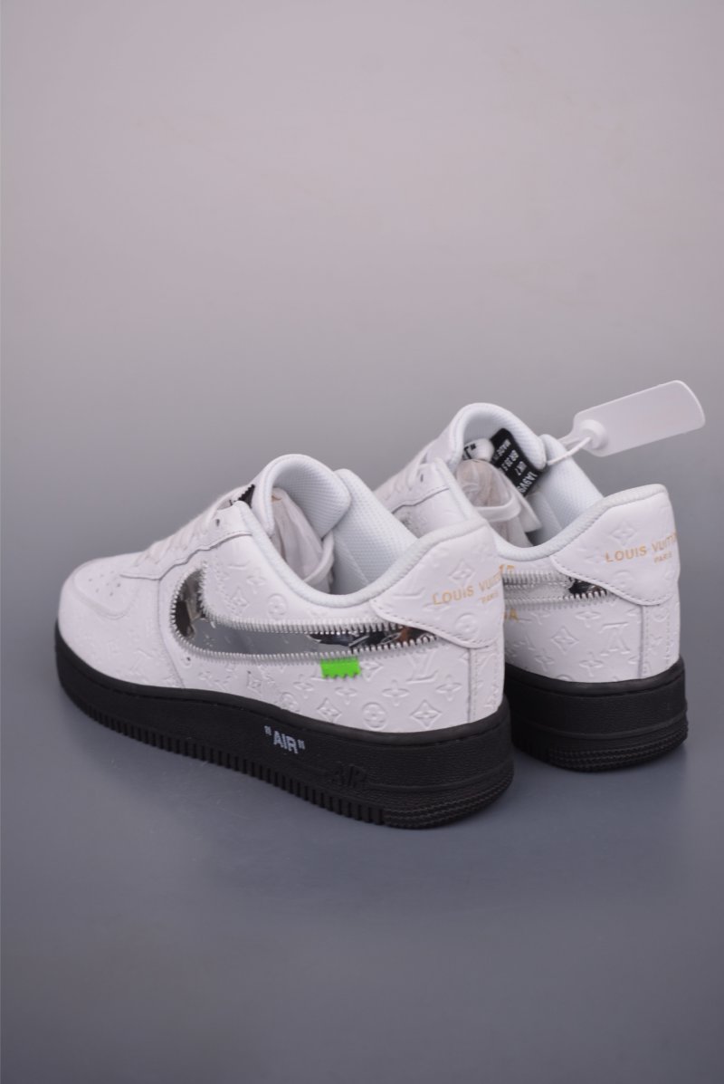 Nike Air Force 1 Low view