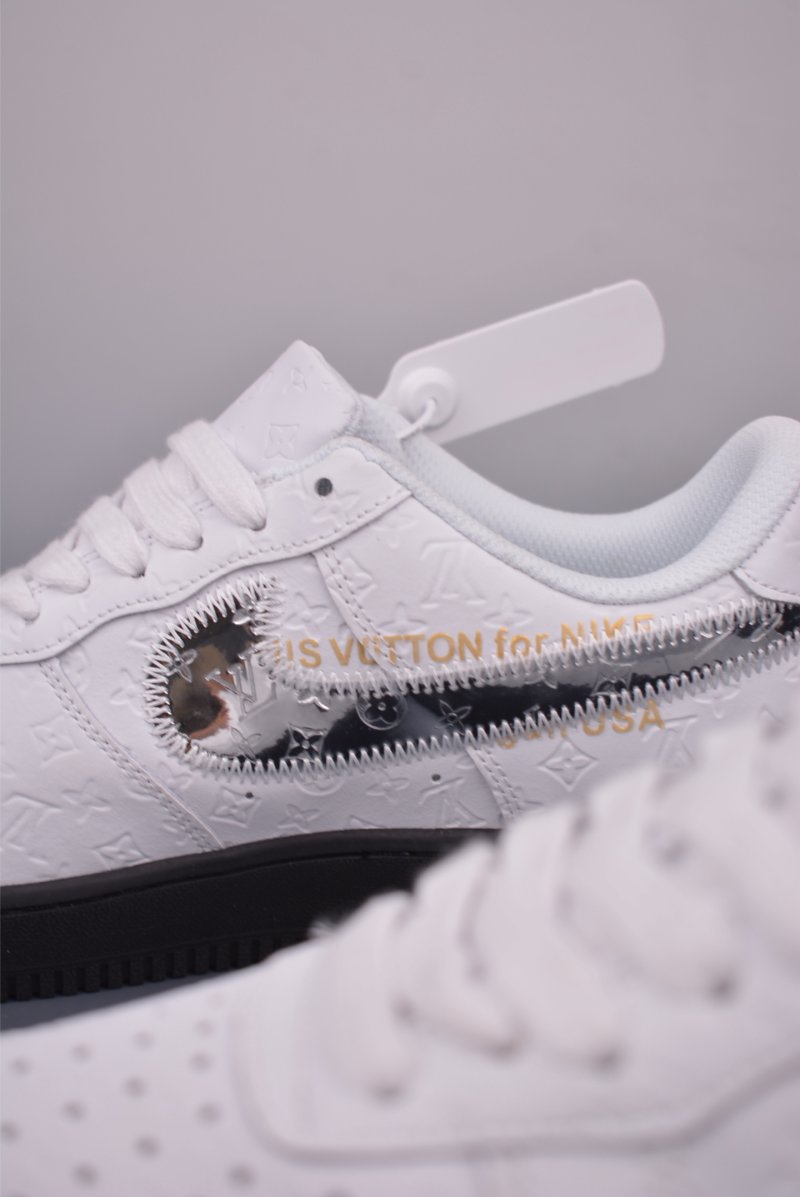 Nike Air Force 1 Low view