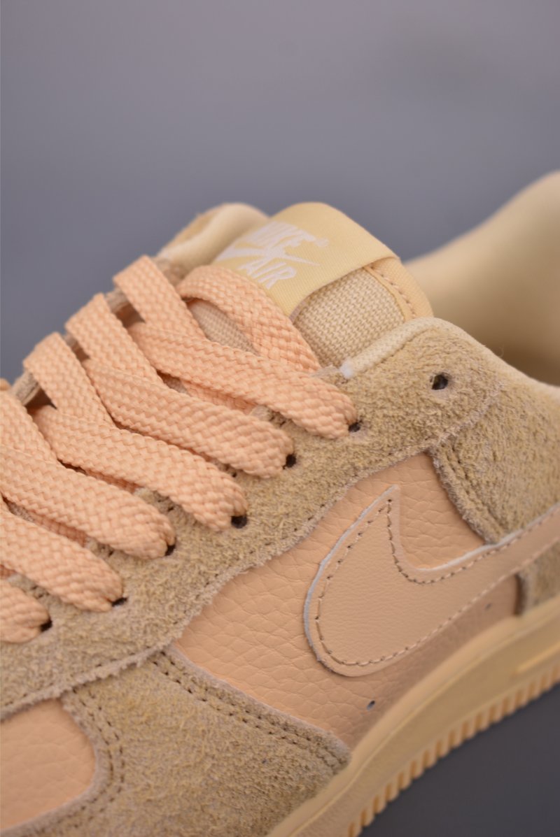 Nike Air Force 1 Low view