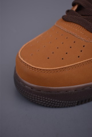 Nike Air Force 1 Low view 6