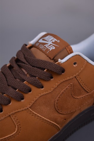 Nike Air Force 1 Low view 7