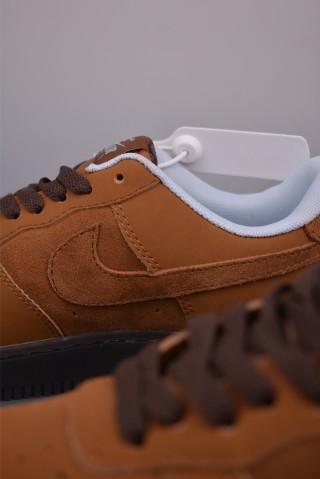 Nike Air Force 1 Low view 8