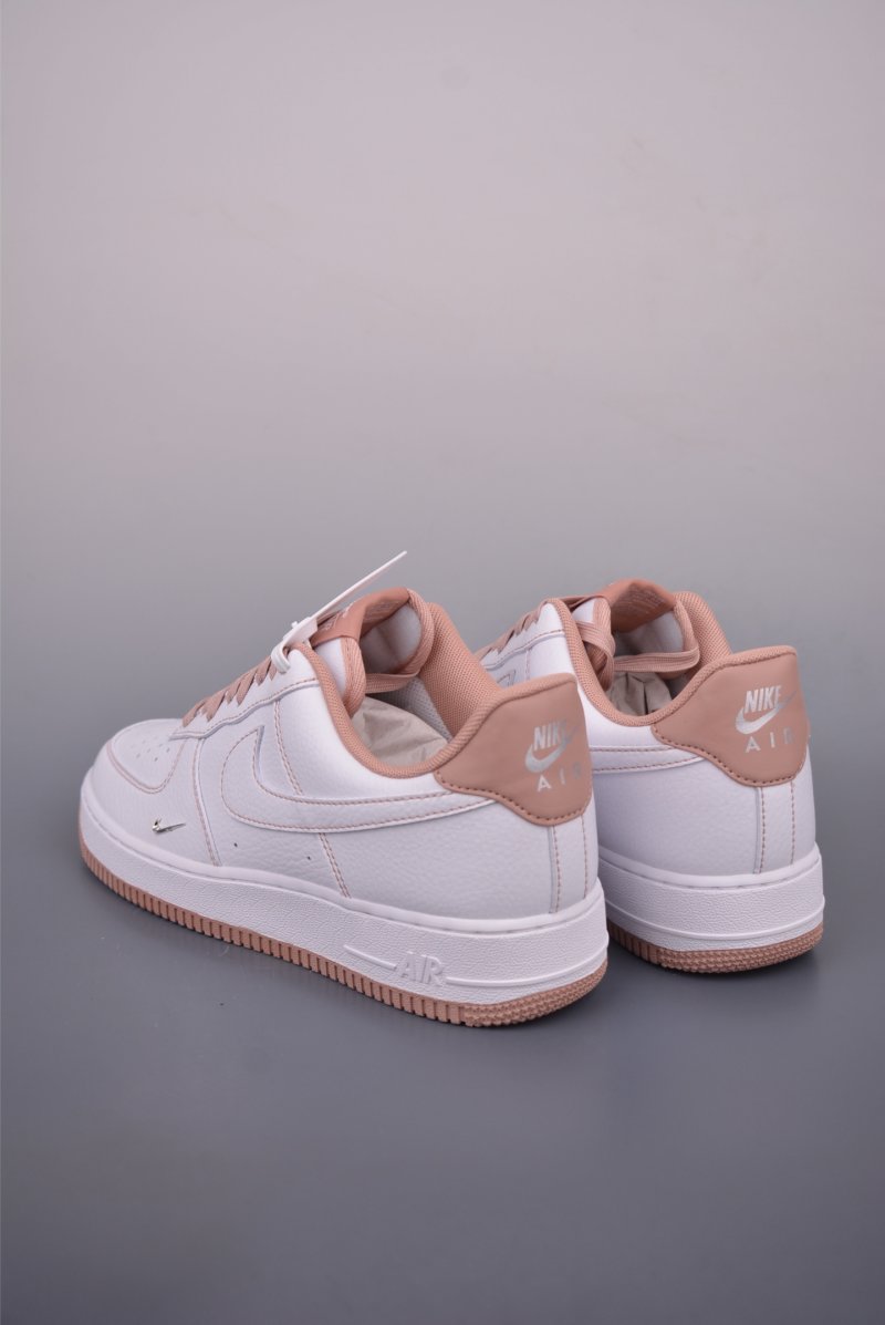 Nike Air Force 1 Low 'White / Pink' view