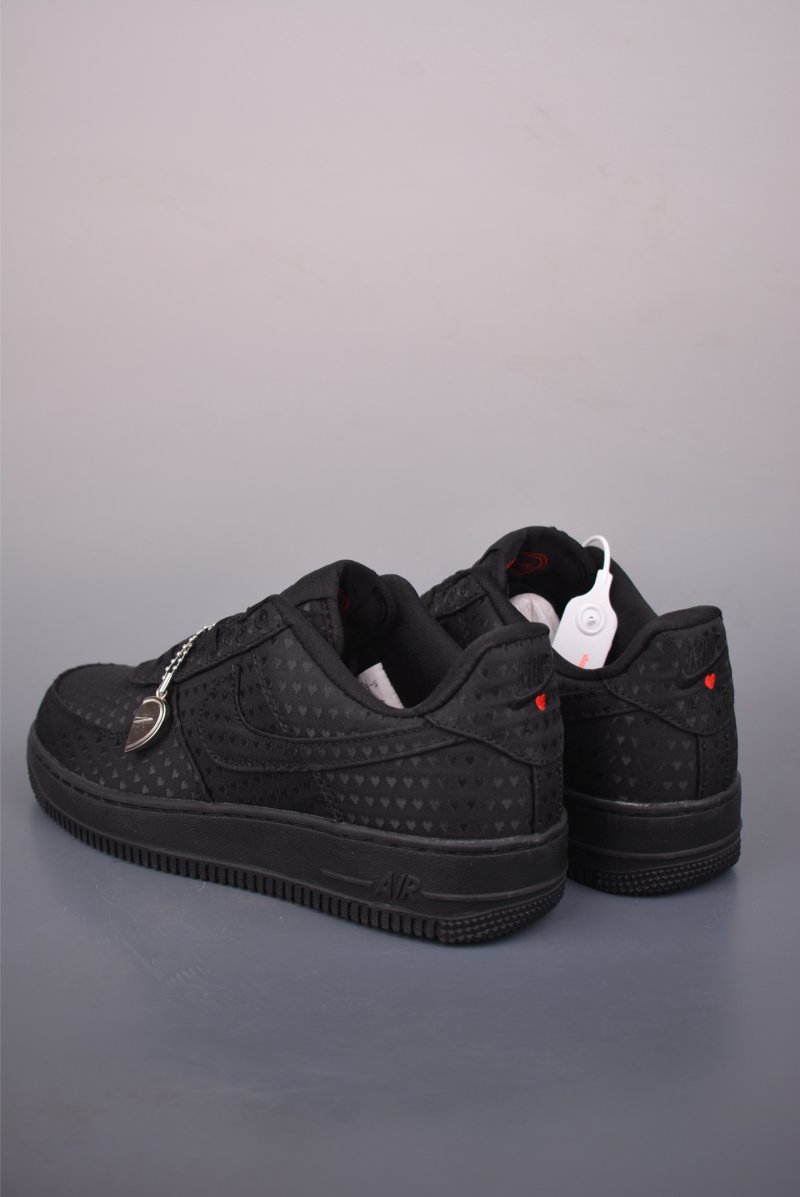 Nike Air Force 1 Low view
