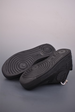 Nike Air Force 1 Low view 3