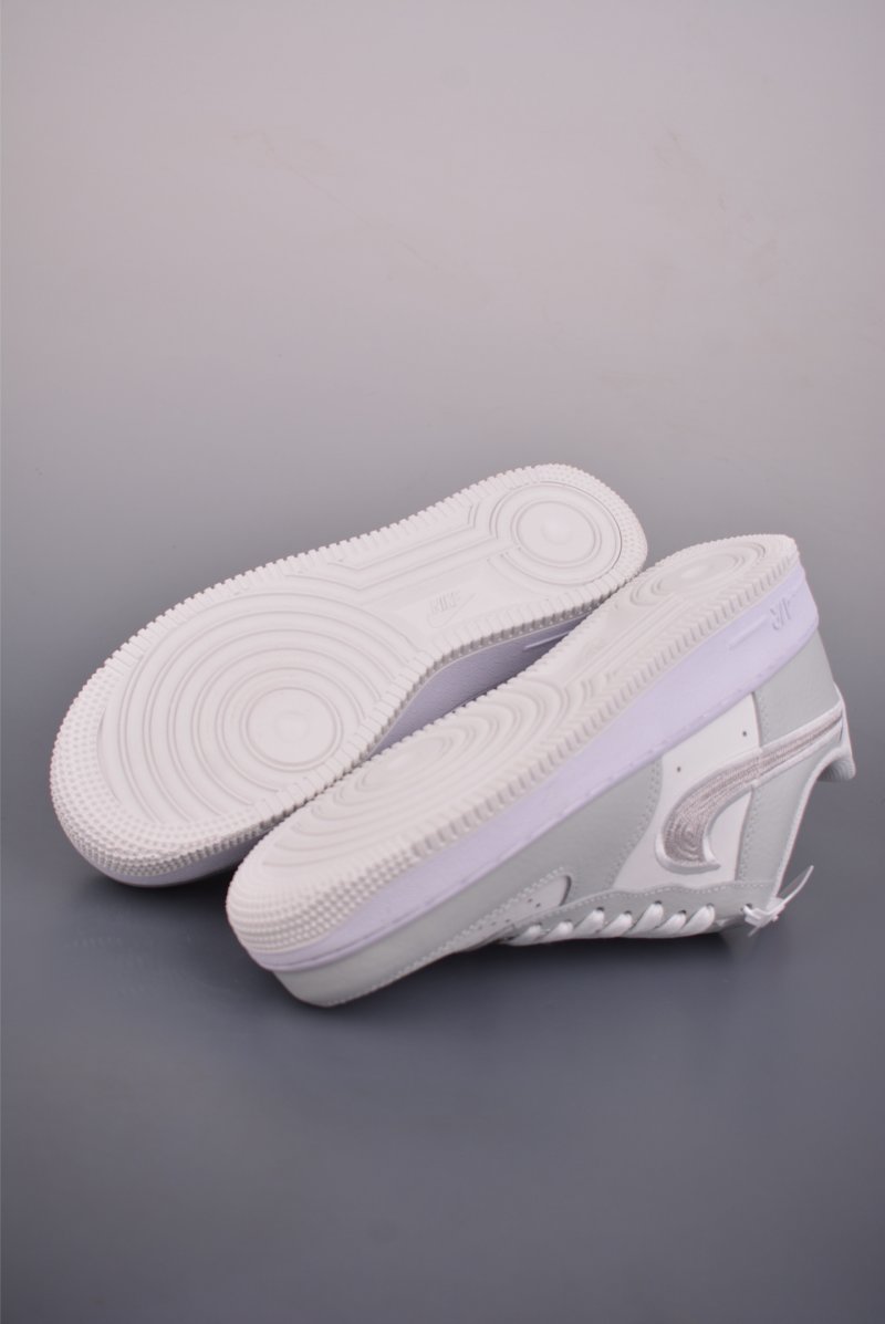 Nike Air Force 1 Low view
