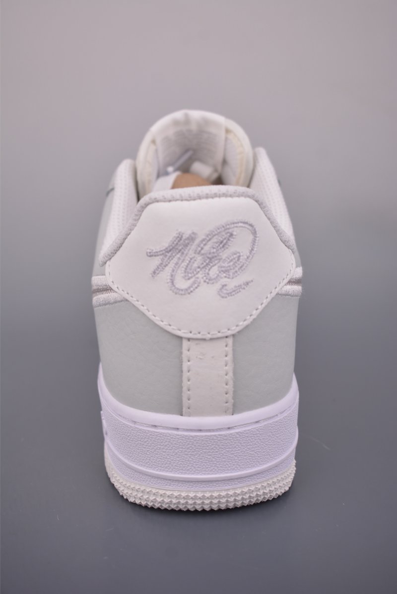 Nike Air Force 1 Low view