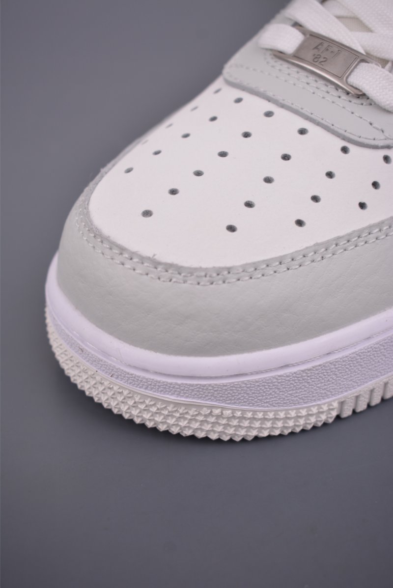 Nike Air Force 1 Low view