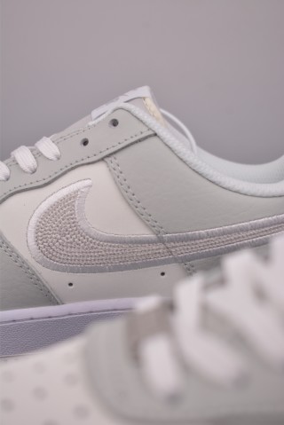 Nike Air Force 1 Low view 8