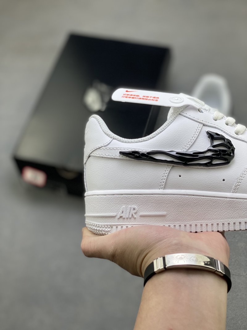 Nike Air Force 1 Low view