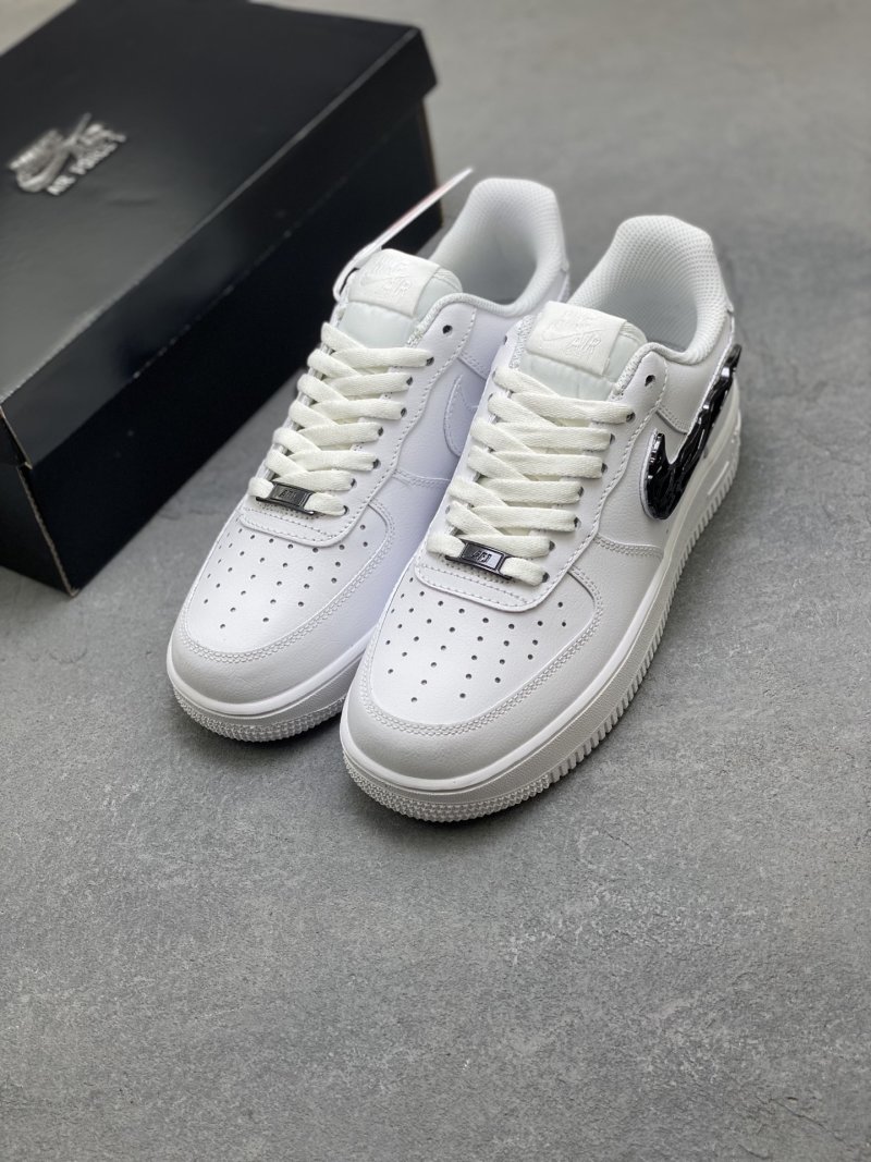 Nike Air Force 1 Low view