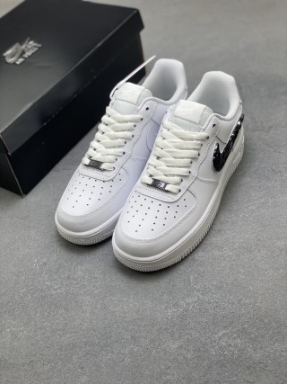 Nike Air Force 1 Low view 8