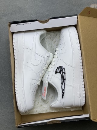 Nike Air Force 1 Low view 9