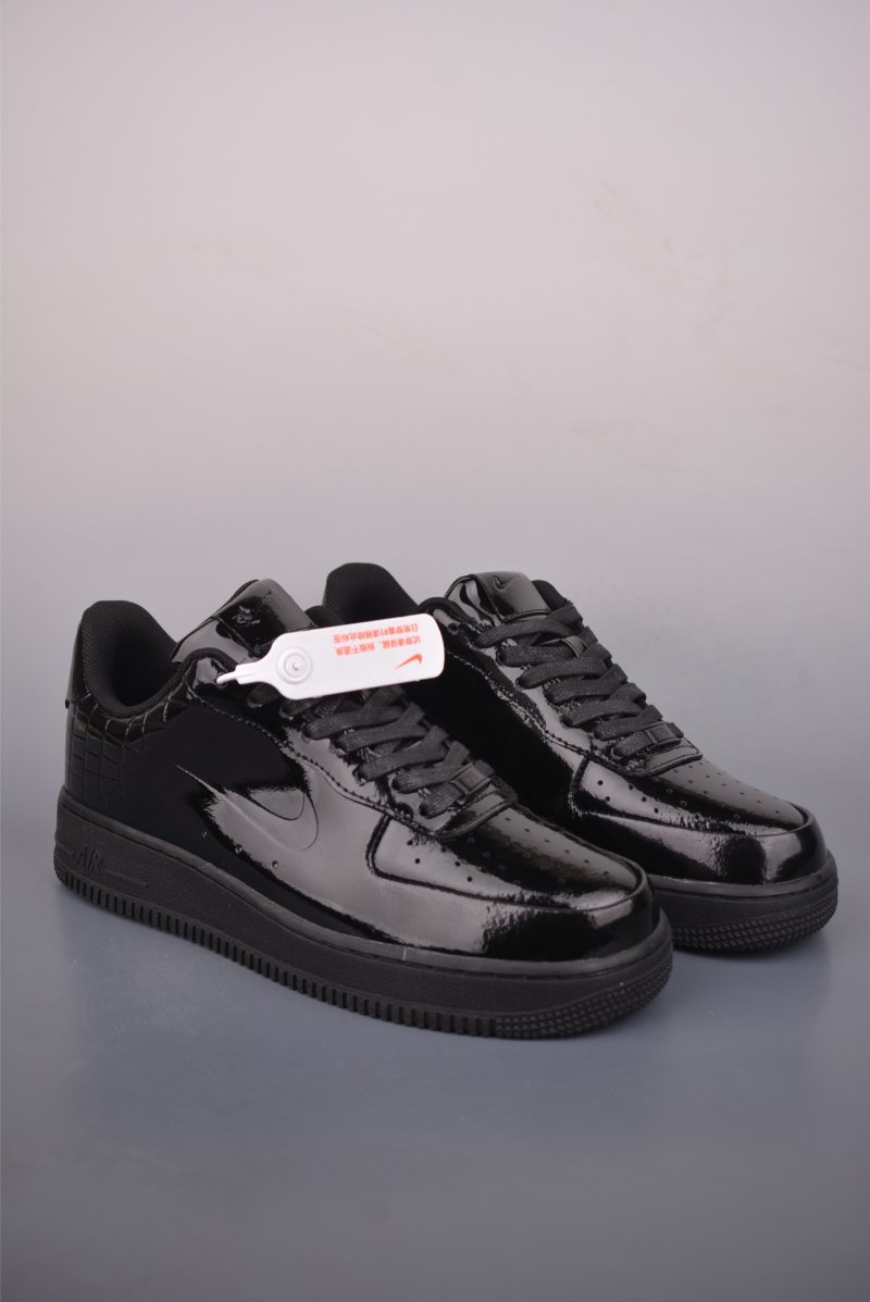 Nike Air Force 1 Low
