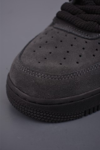 Nike Air Force 1 Low view 6