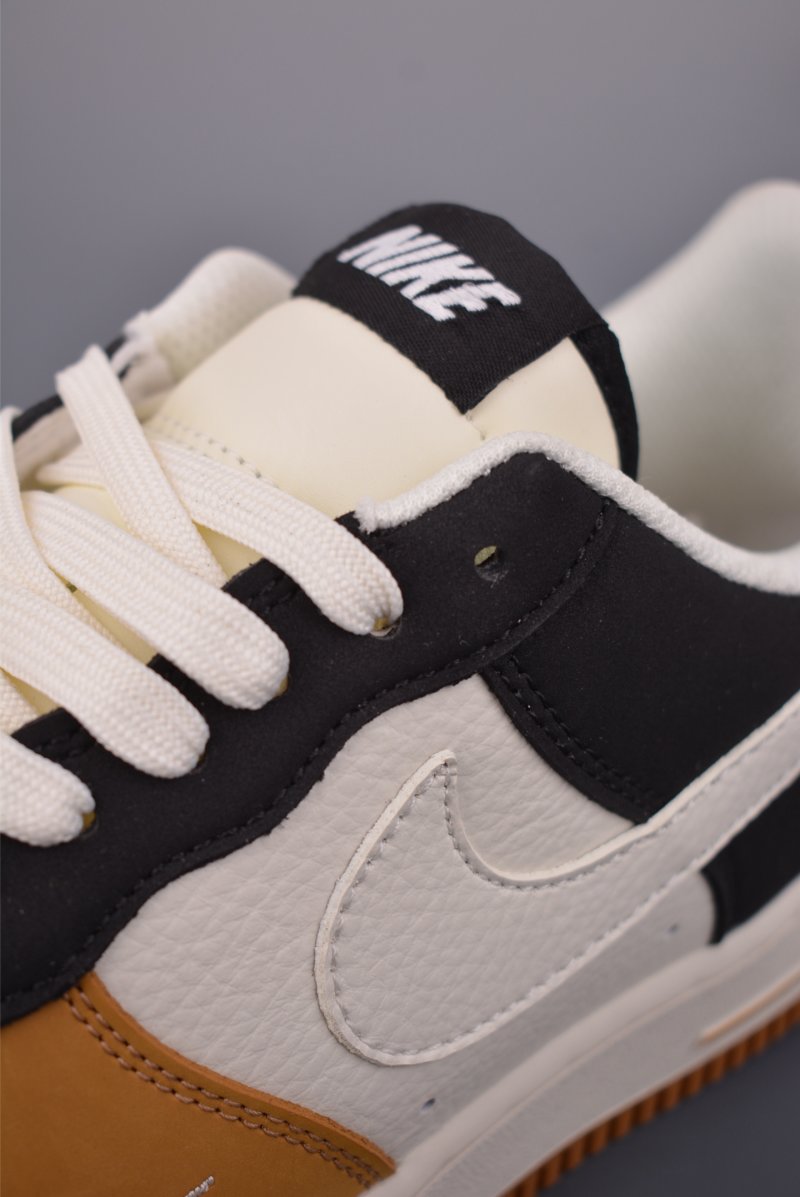 Nike Air Force 1 Low 'White / Brown / Black' view