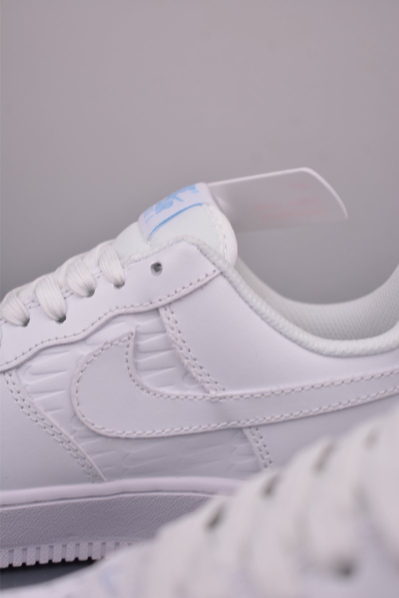 Nike Air Force 1 Low view