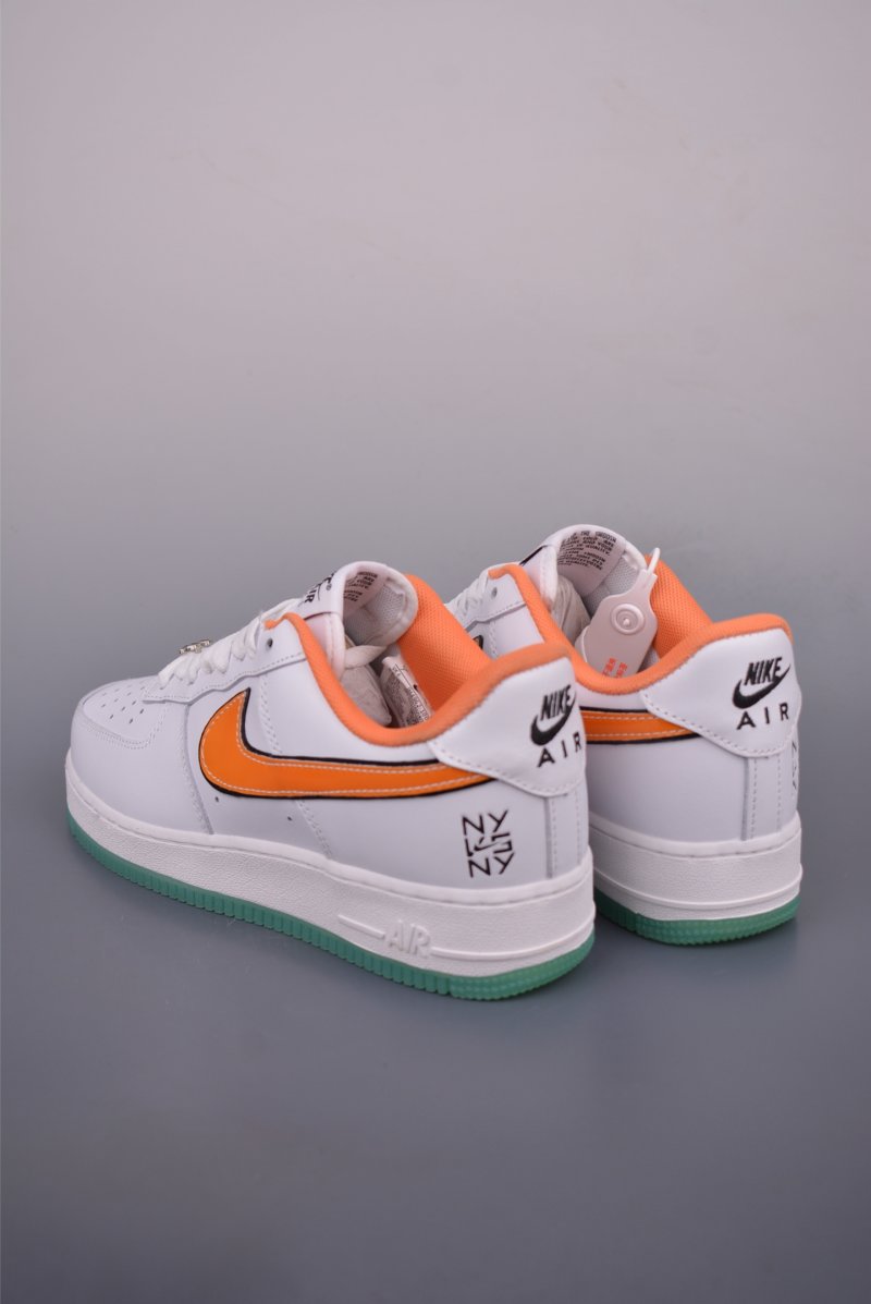 Nike Air Force 1 Low view