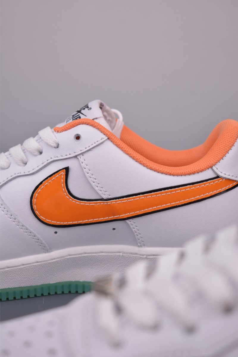 Nike Air Force 1 Low view