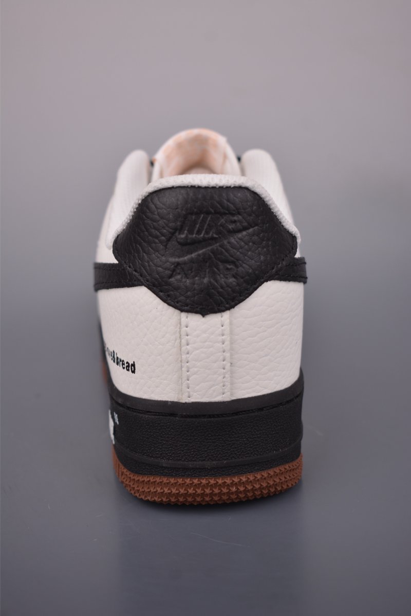 Nike Air Force 1 Low view