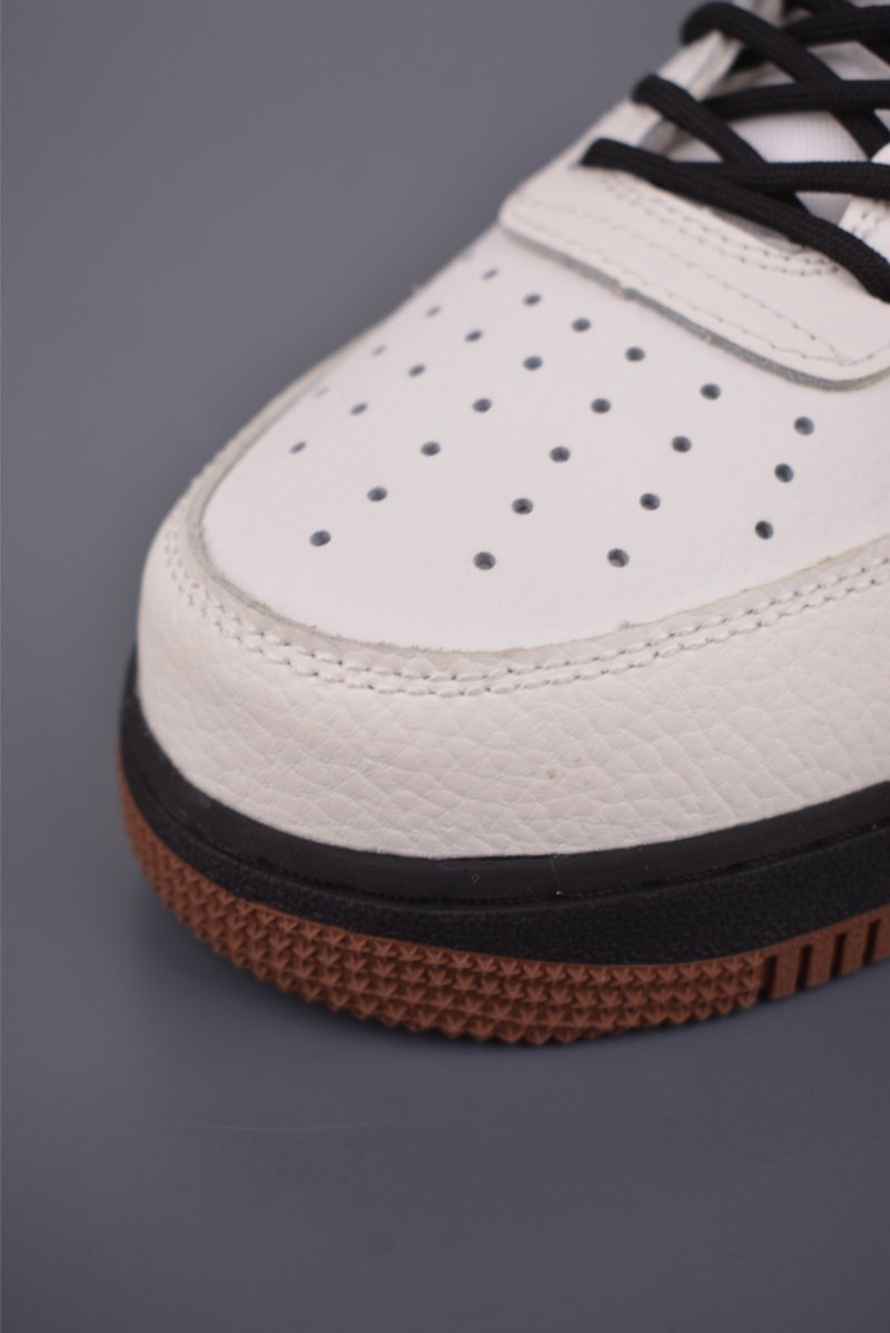 Nike Air Force 1 Low view