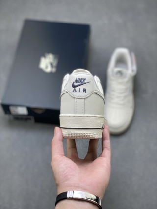 Nike Air Force 1 Low 'Gold' view 4
