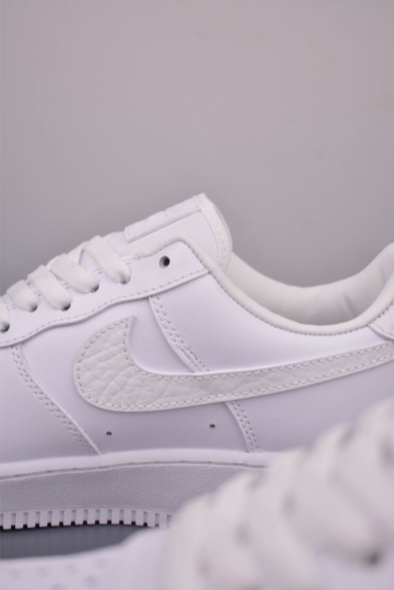 Nike Air Force 1 Low view