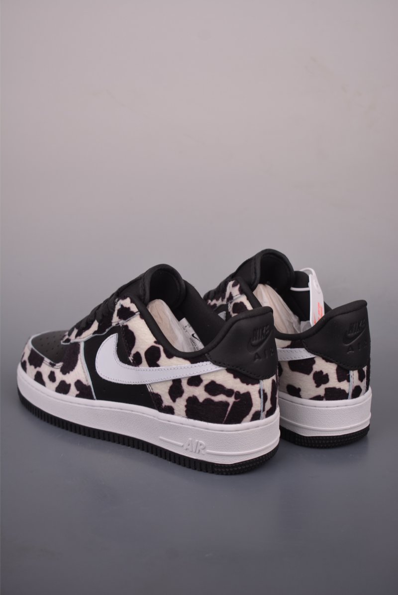 Nike Air Force 1 Low view