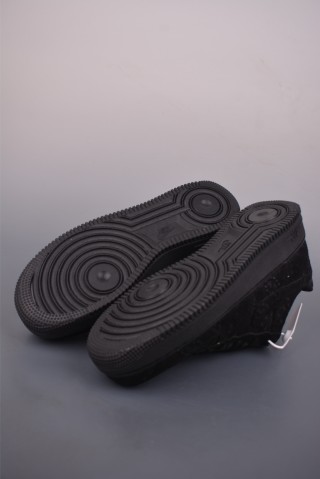 Nike Air Force 1 Low view 3