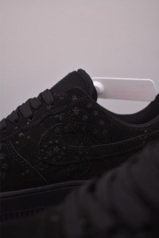 Nike Air Force 1 Low view 8