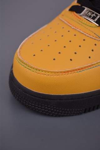 Nike Air Force 1 Low view 6