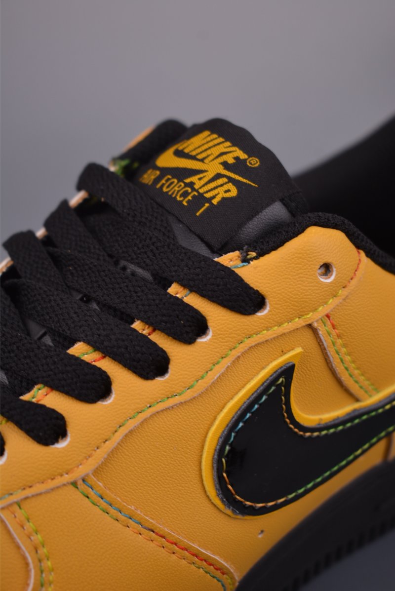 Nike Air Force 1 Low view
