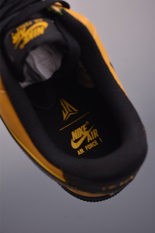 Nike Air Force 1 Low view 9