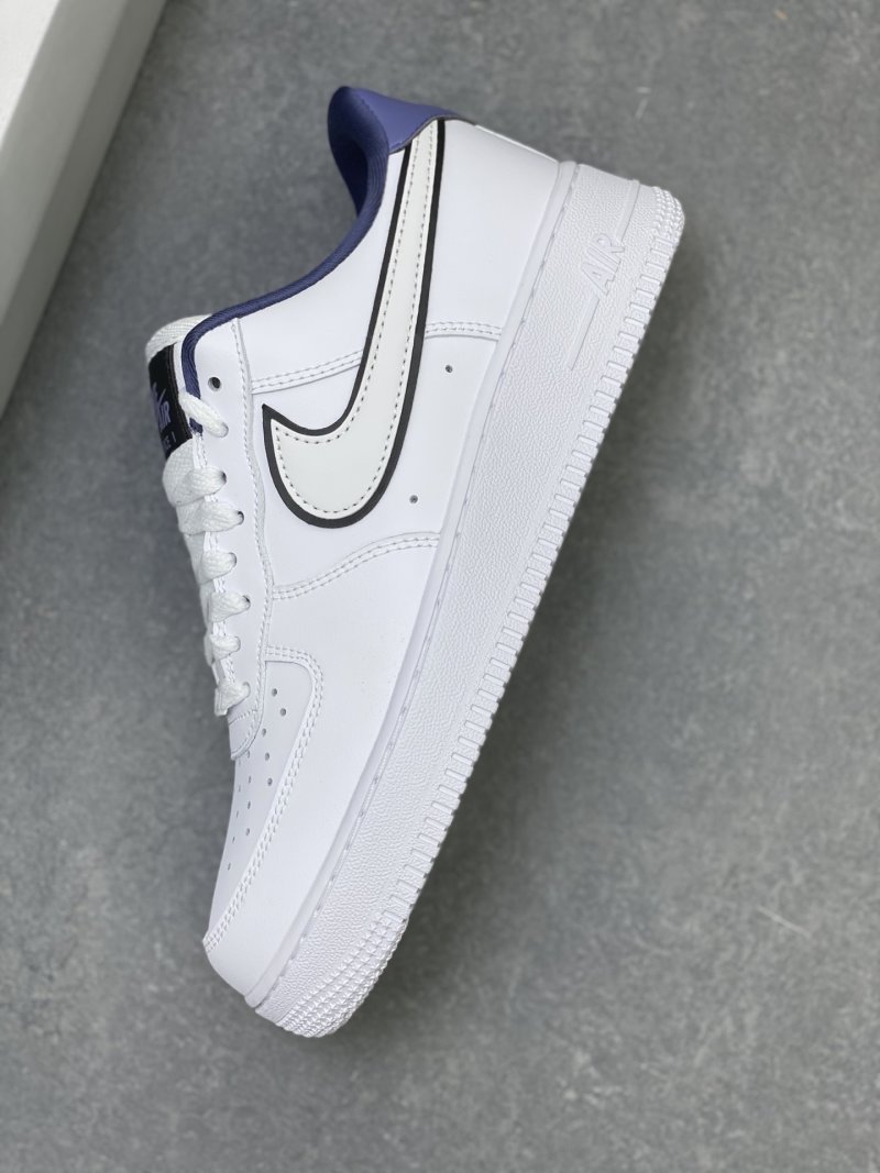 Nike Air Force 1 Low 'Gold' view