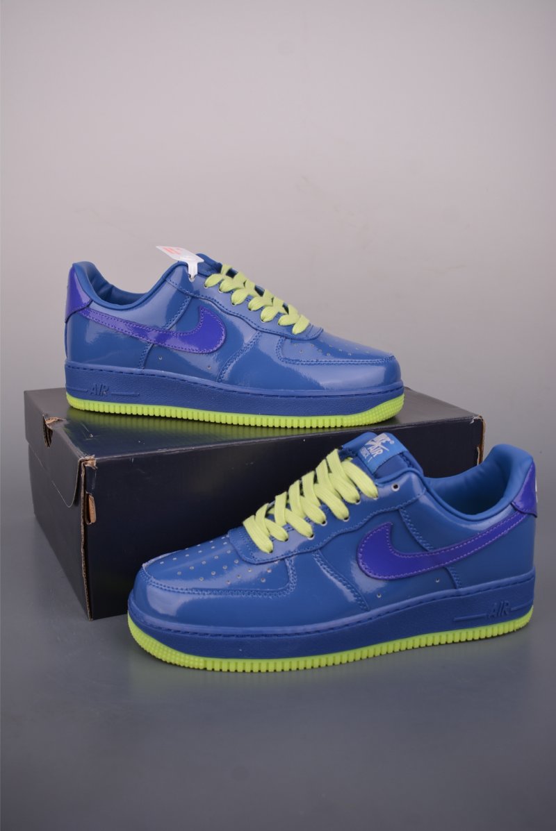 Nike Air Force 1 Low view