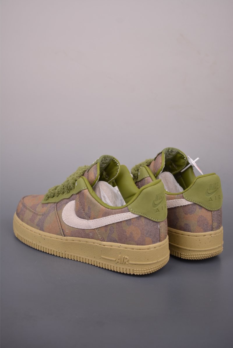 Nike Air Force 1 Low view