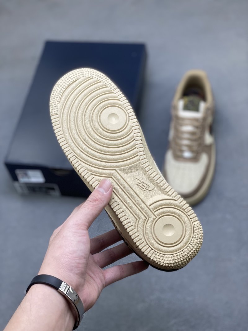 Nike Air Force 1 Low 'Gold' view