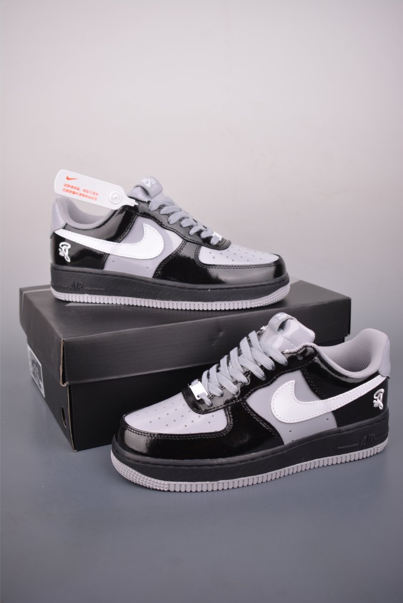 Nike Air Force 1 Low view