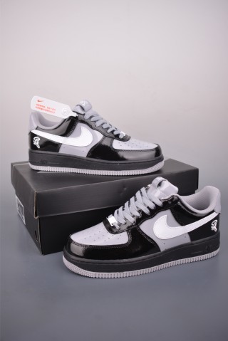 Nike Air Force 1 Low view 5