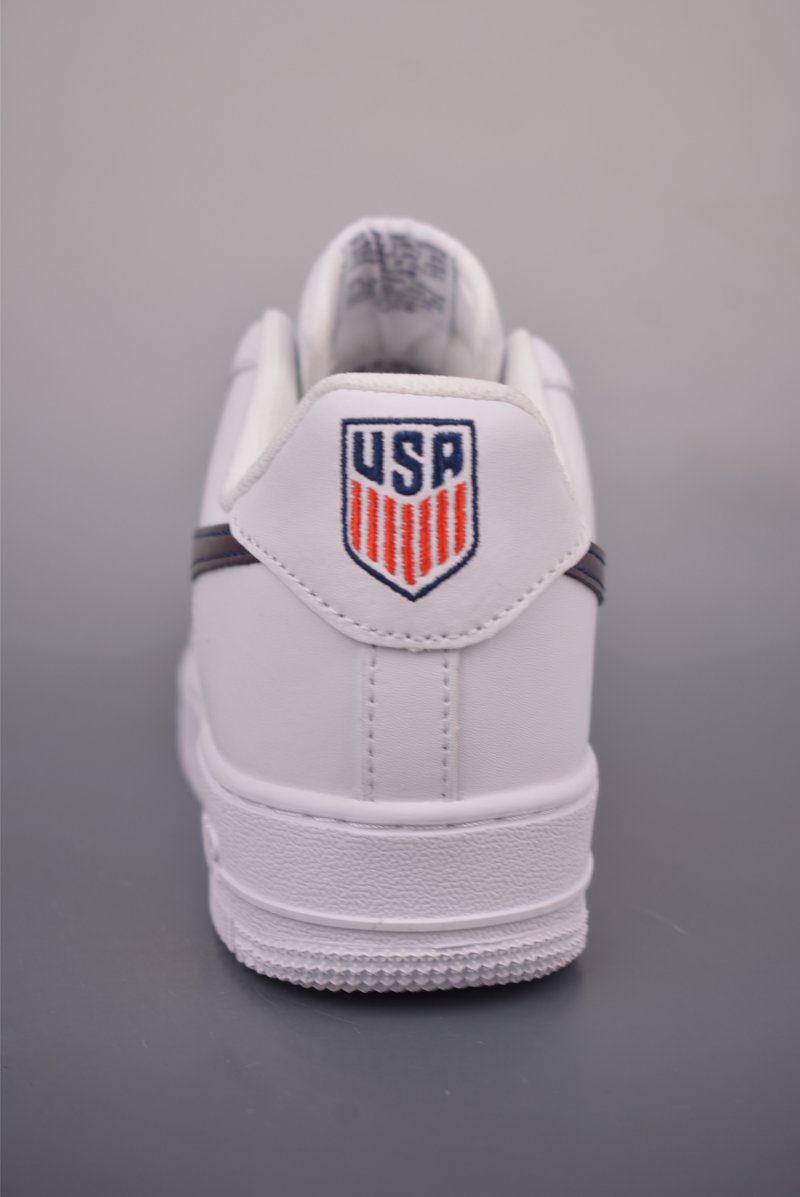 Nike Air Force 1 Low view