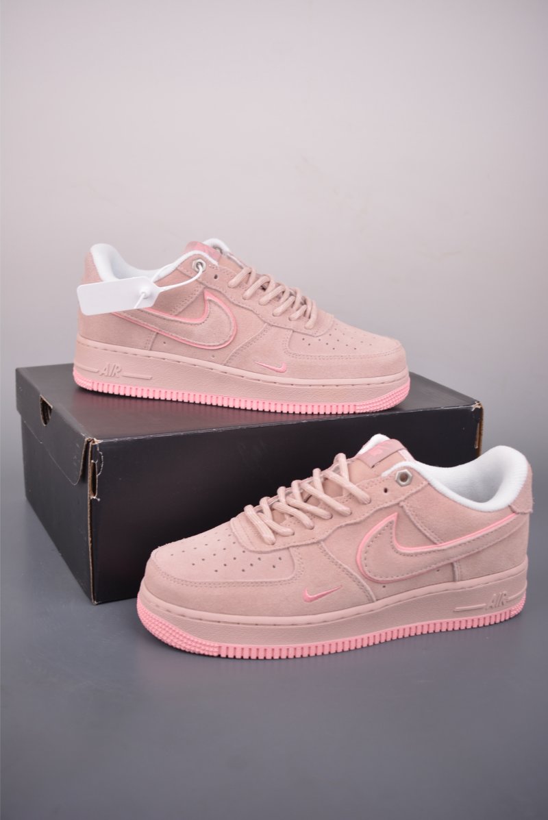 Nike Air Force 1 Low view